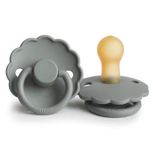 FRIGG Daisy Pacifiers - 2 pack